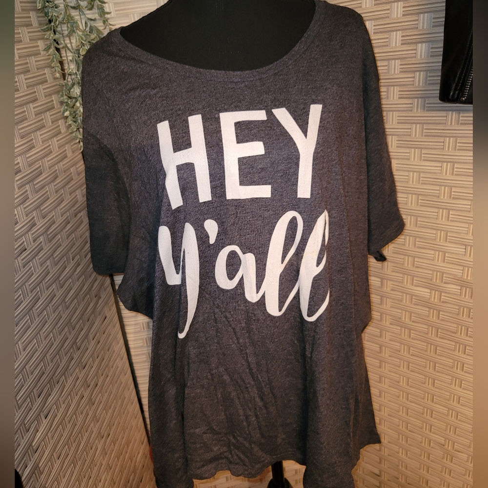 Gray 4x Graphic Tee with 'Hey Y'all' Print
